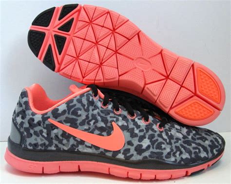 women's nike cheetah print sneakers.